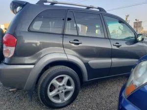 للبيع رافور امريكي مديل 2003 مواصفات أمريكي زيروه فتحة سقف فل كامل دبل