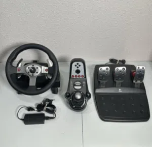 سكان  Logitech G25
