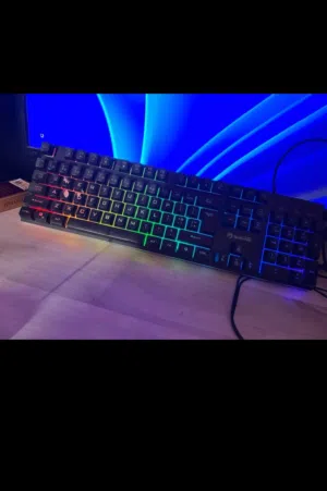 مستلزمات كمبيوتر للبيع كلهم نوعيات ممتازة جدا و RGB