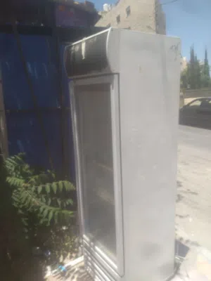 ثلاجة عرض باب