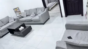 طقم كنب مع طالولة