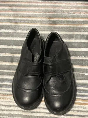 حذاء أطفال zara