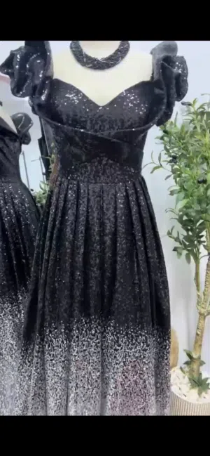 فساتين للبيع بأسعار مناسبه وخياليه