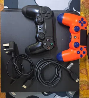 PS4  500 aed