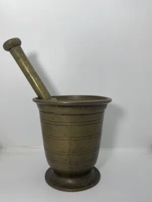 هاون نحاس عراقي مزخرف حجم متوسط وزن ثقيل