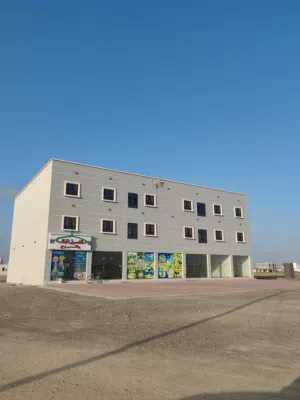 للبيع قطعتين شبك في الرده قريبات من شارع خط الغاز