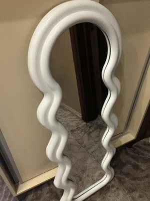 مرآة ما فيها  ولا خدش جديده و ترند بسعر حررق