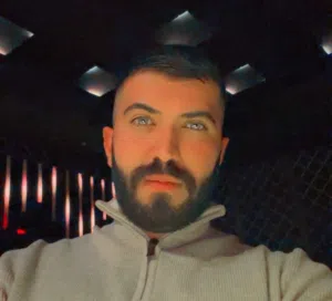Ali 