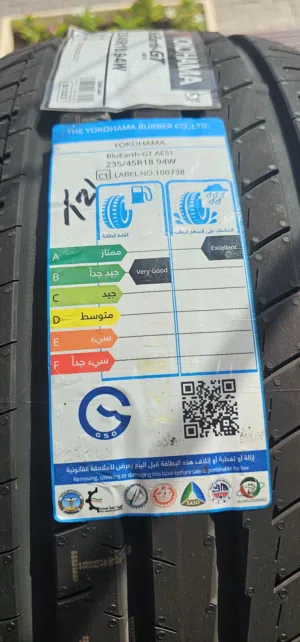 اطارات يوكوهاما جديده مستخدمه يوم واحد فقط مقاس 245/45/R19