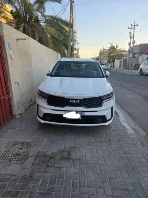 Used Kia Sorento in Basra