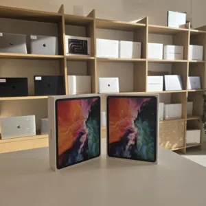 iPad Pro M1 - 12.9-inch - 128GB Wi-Fi + Cellular