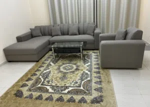 كنب زاويه +1 بحالة ممتازة للبيع