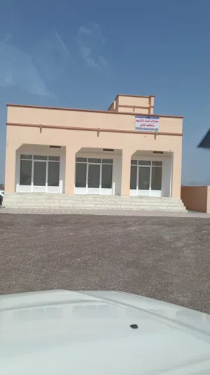 شقه للجار أو للبيع