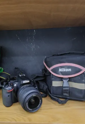 نيكون D5100 كاميرا احترافية‎ عدسة 55 - 18 مم زووم
