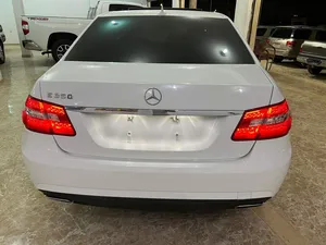 Mercedes Benz . E-Class . 2013