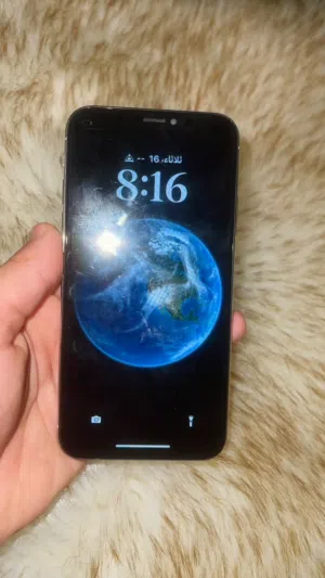 Apple iPhone X 256 GB in Tripoli