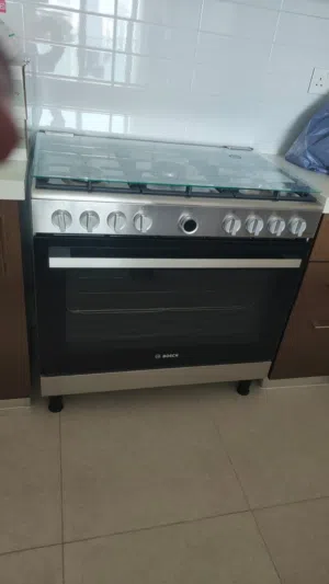 Bosch latest model 5 hobs Gas stove 90x60cm