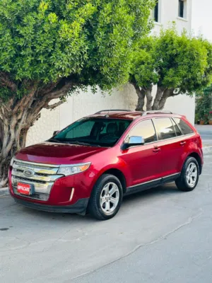 Ford Edge Year-2013 Passing & Full cover insurance till September 2026.well Maintained suv Jeep
