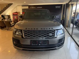Range rover vogue p400 3.0L 2020 وارد وصيانه و كفالة الوكيل