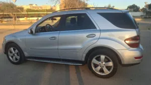 سيارة مرسيدس ML350