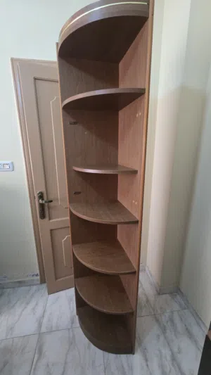 زاويه رفوف مستعمله بحاله جيده جدا