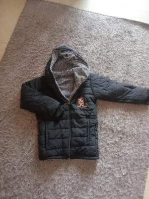 جكيت ولادي مبطن فرو   فقط ماركات