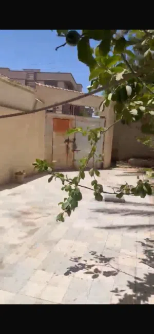 500 m2 4 Bedrooms Townhouse for Rent in Tripoli Arada
