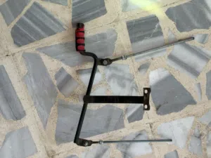 جهاز مقود معاقين لتحكم باليد