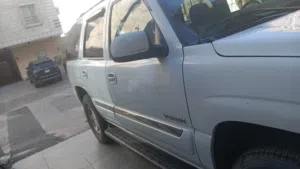 جمس لي البيع  يوكن موديل 2004