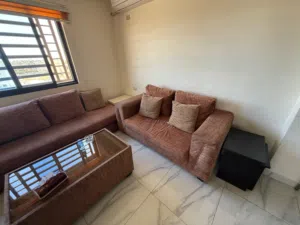 كورنر بحالة جيدة جدا للبيع
