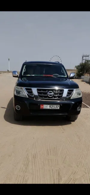 نيسان بلاتنيوم خليجي رقم 1 2015 فل اوبشن  ملكية سنة عداد 215 الف كم