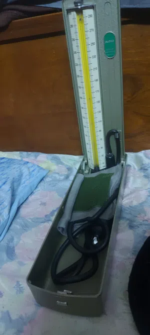 جهاز ضغط الدم ياباني