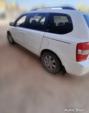 Used Kia Carnival in Bani Walid