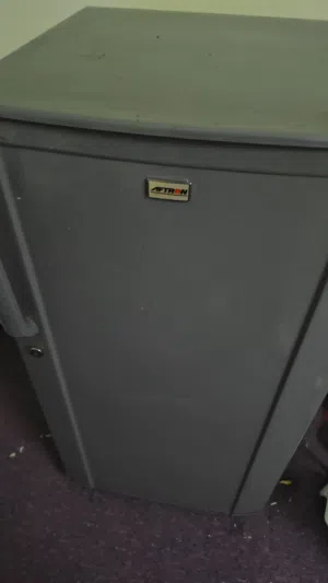 ثلاجة aftron