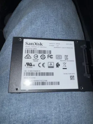 San-disk 240gb