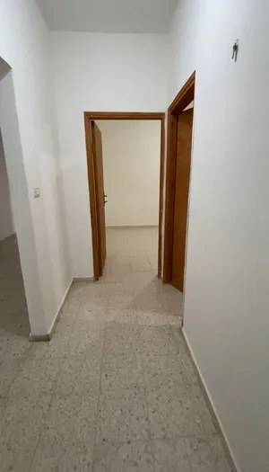 ‏٣ غرف نوم ‏.‏ غير مفروشة ‏.‏ شهري‏4