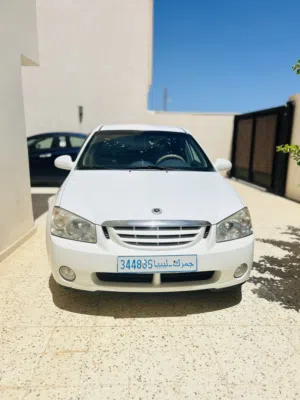 كيا سيراتو 2004