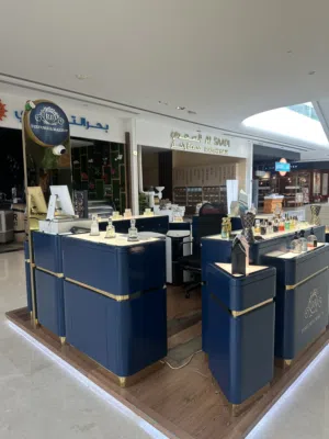 كاونتر عطور للبيع