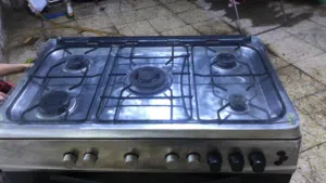 طباخ تركي مستخدم 5 عيون