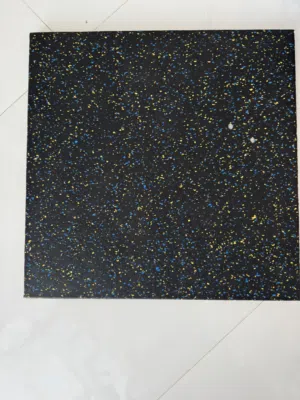12 Rubber Floor Mat Set of (50x50cm)   12-فراش رياضي مطاطي للارضيات 50x 50 سم
