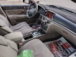سوناتا للبيع 2006 باسمي تحويل ثاني يوم ظربتها جاملغ خلفي جهة السايق بدون دواخل