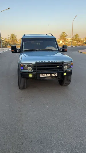 للبيع لاند روفر دسكفري موديل 2000