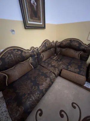 جلسة صالة او ماعشة