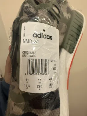 ADIDAS NMD R1
