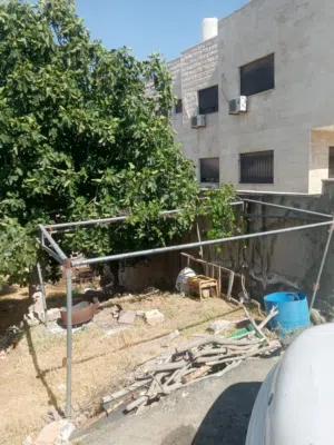 خيمه مواسير 5\5مع خيمتها بحاله جيده