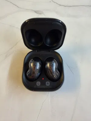 سماعة Samsung Galaxy Buds Live اصلية