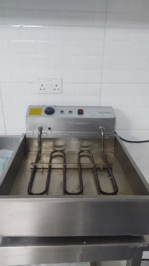 قلاية للدونات 20 لتر سعر نهائي 120ريال