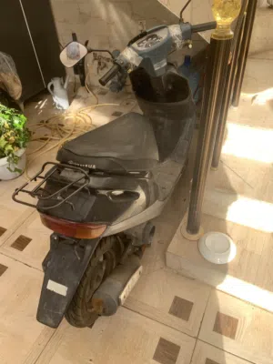 سكوتر مستعمل للبيع بسعر مناسب