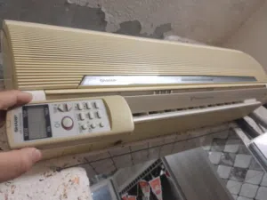 Sharp 1.5 to 1.9 Tons AC in Zarqa
