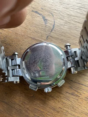 Versace . Analog Quartz . Silver1